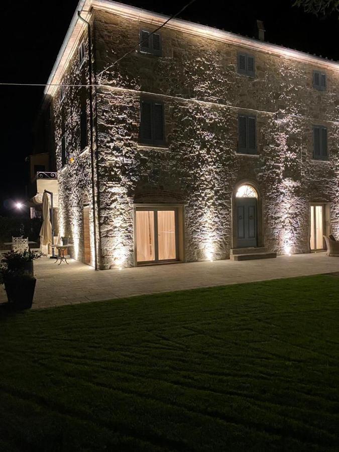 Relais Maria Cristina Bed and Breakfast Chianni Exteriör bild
