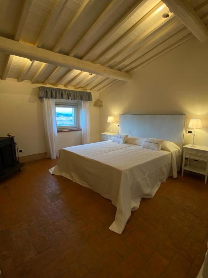 Relais Maria Cristina Bed and Breakfast Chianni Exteriör bild