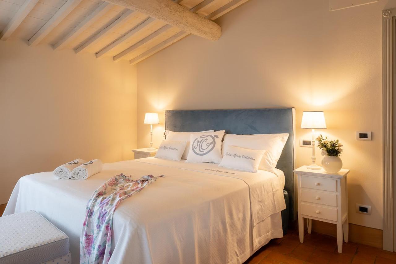 Relais Maria Cristina Bed and Breakfast Chianni Exteriör bild