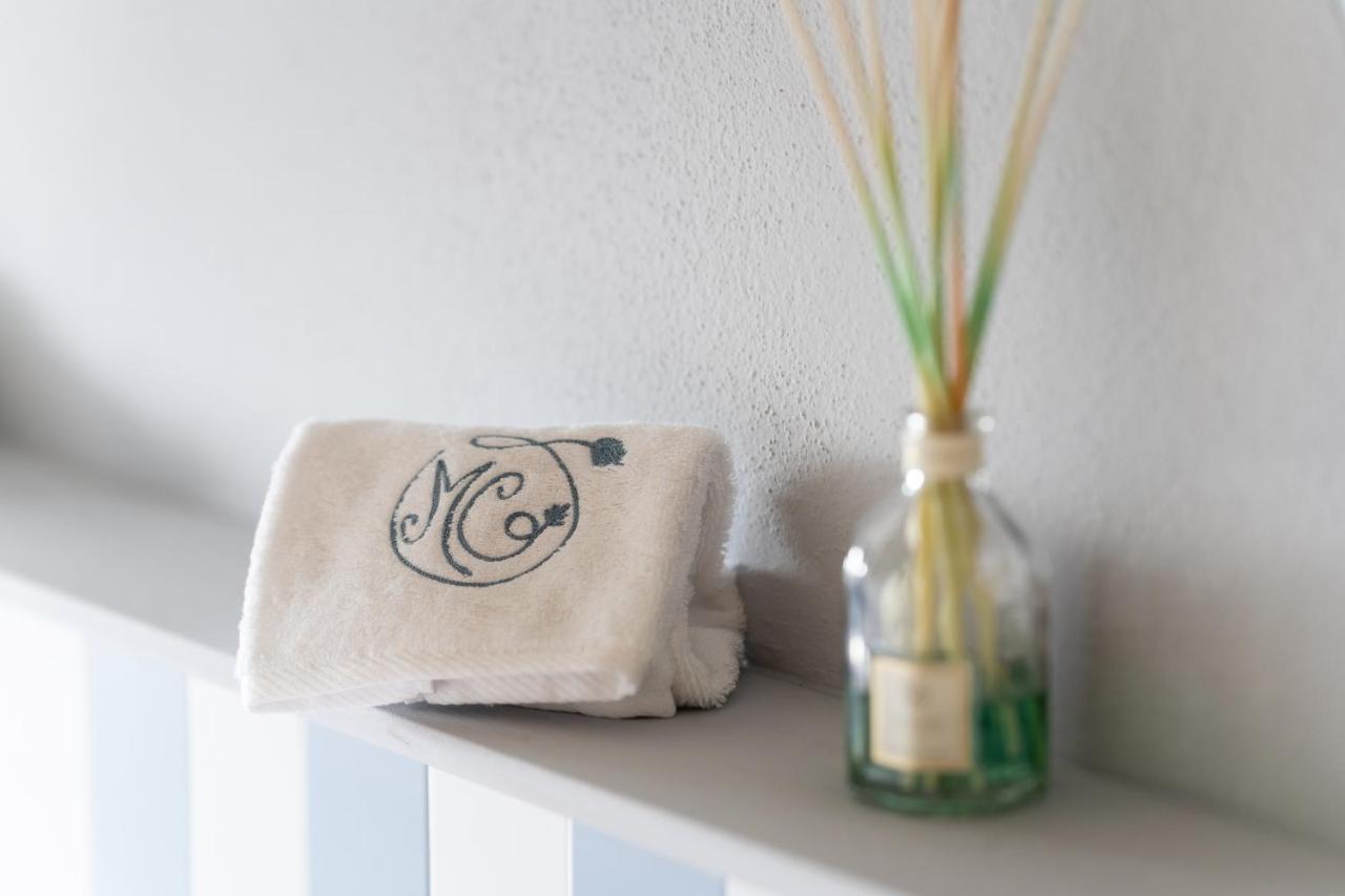 Relais Maria Cristina Bed and Breakfast Chianni Exteriör bild
